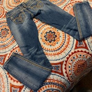 rock revival skinny jeans